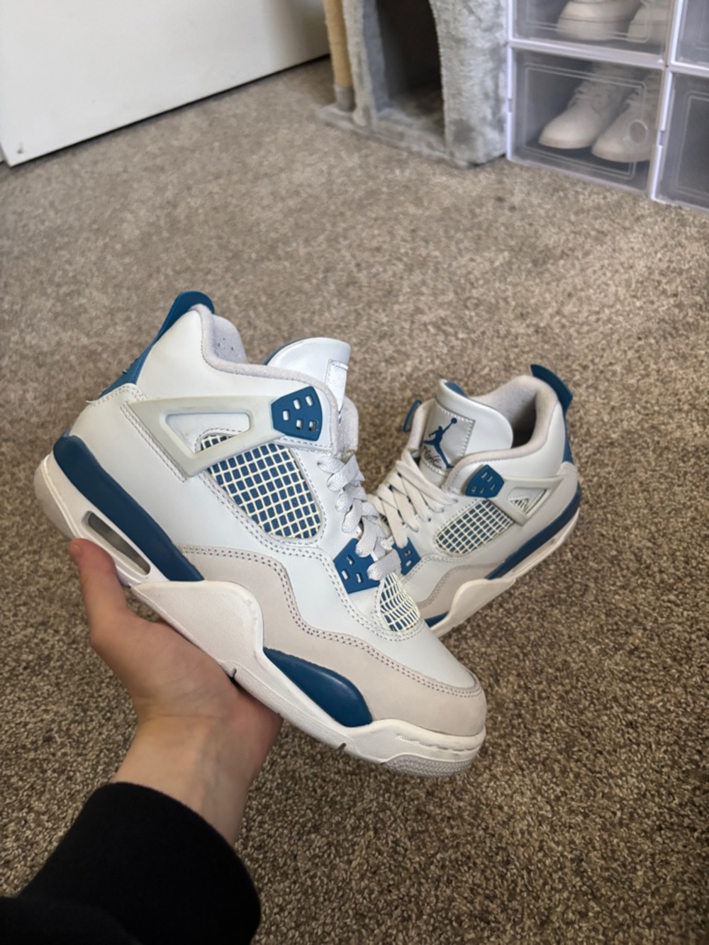 Jordan 4 military blue